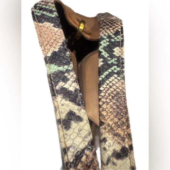 Madewell Sydney Bag in muted shell multi - Picture 9 of 11